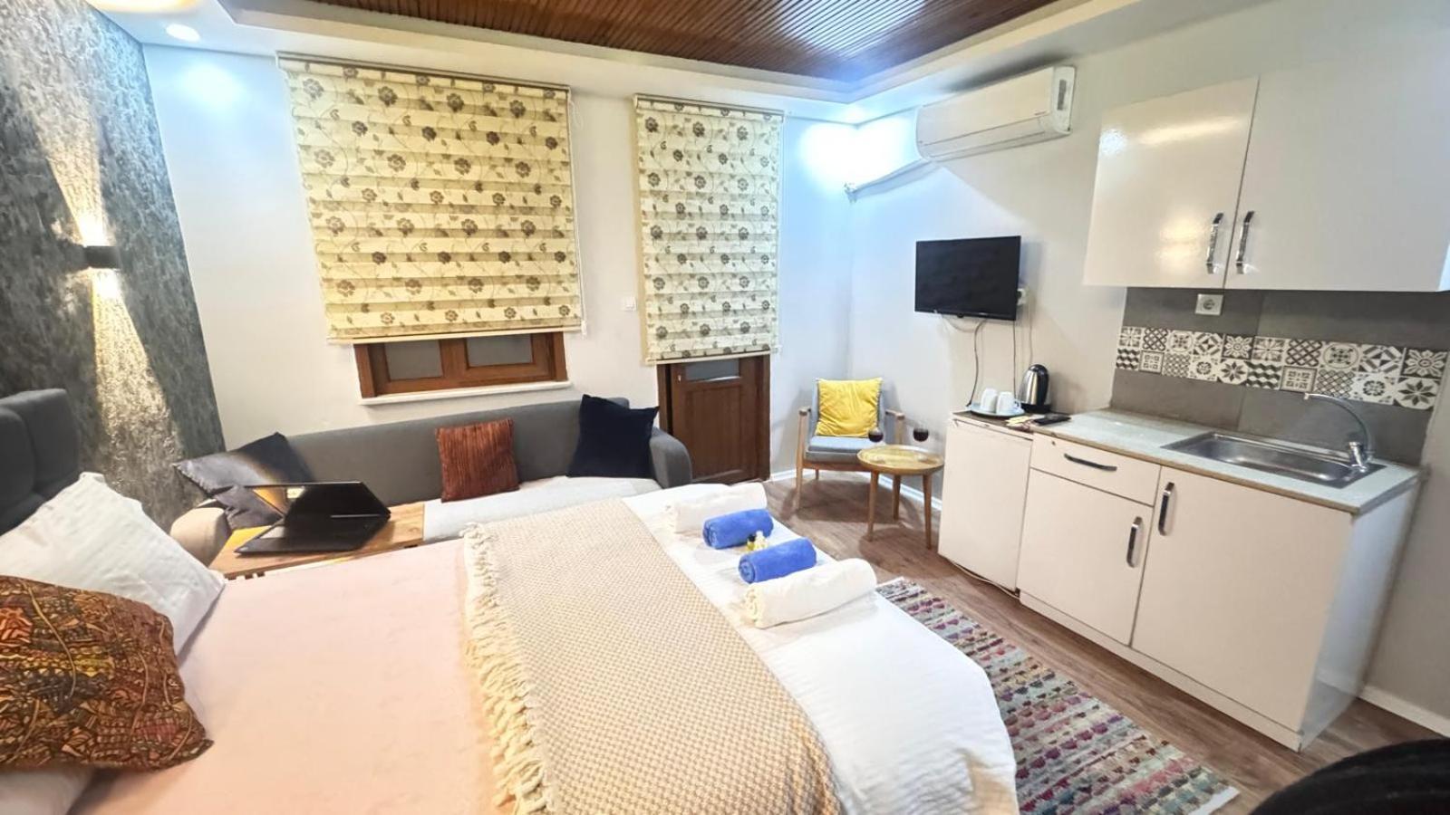 Taksim Camellia Suit Istanboel Buitenkant foto