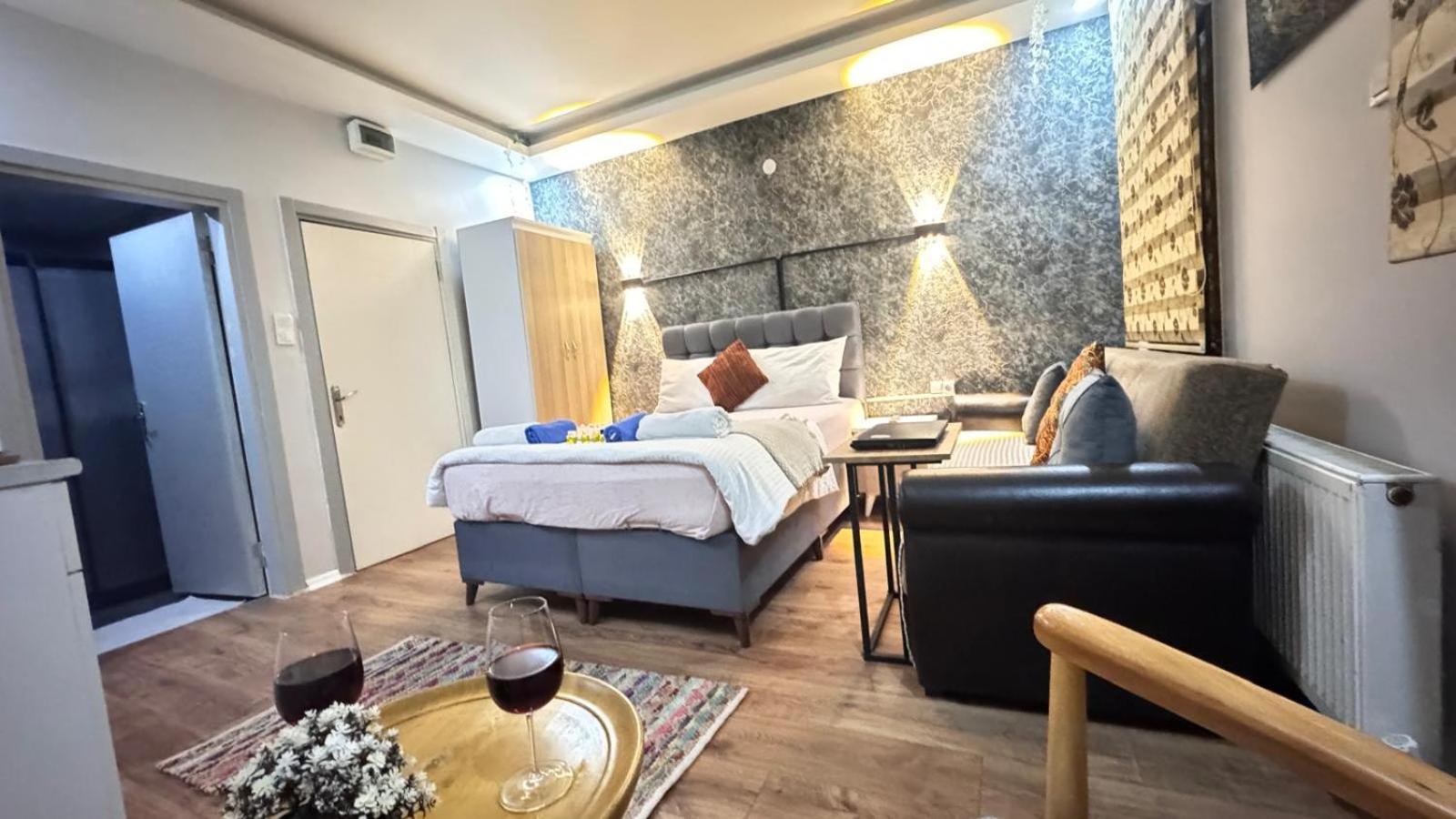 Taksim Camellia Suit Istanboel Buitenkant foto