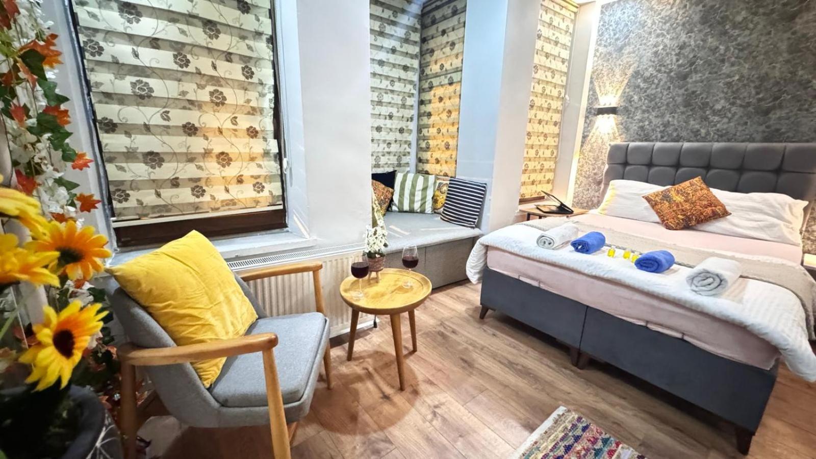 Taksim Camellia Suit Istanboel Buitenkant foto