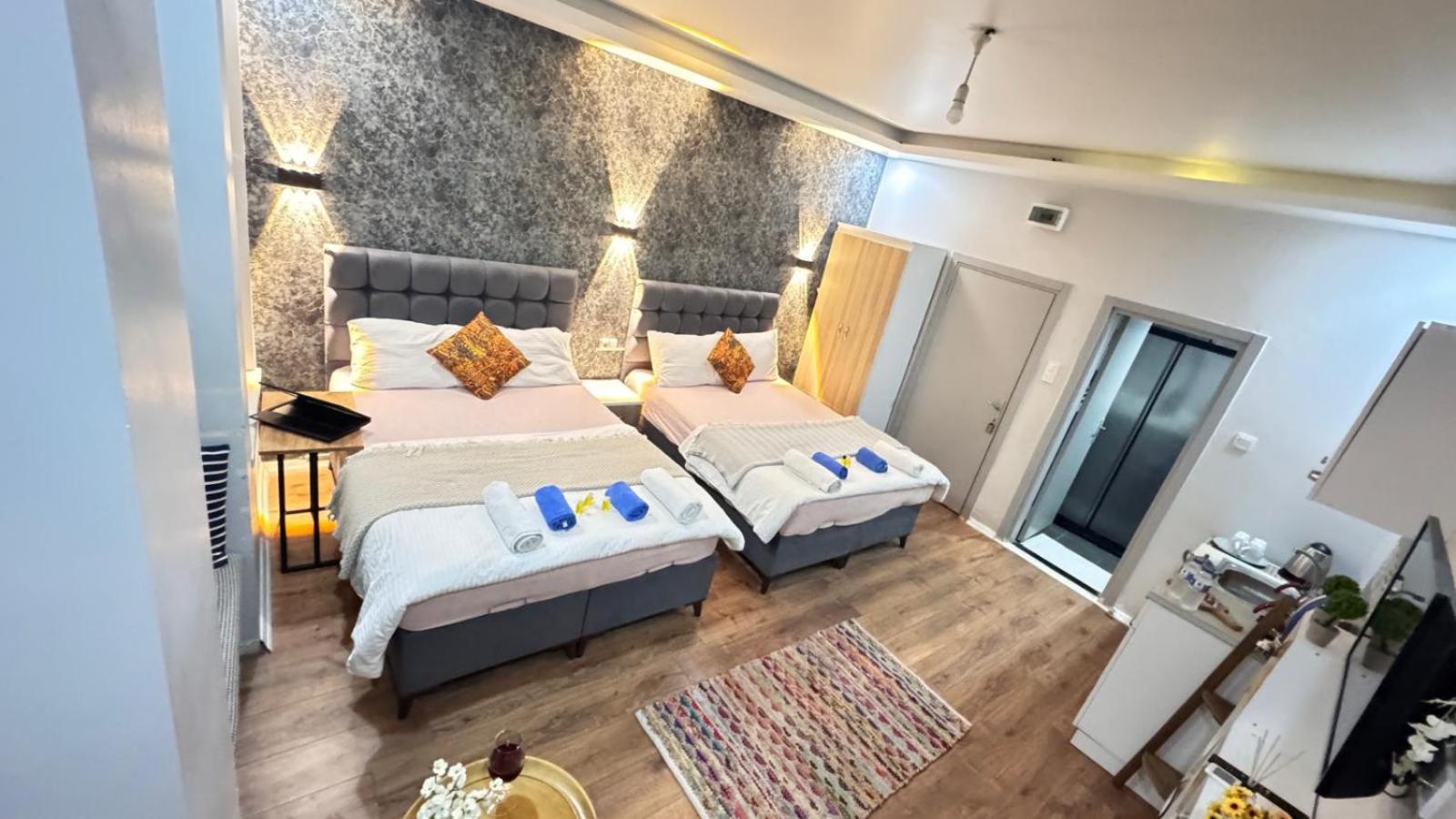 Taksim Camellia Suit Istanboel Buitenkant foto